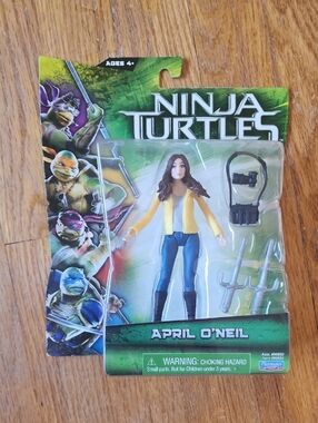 Ninja Turtles April O'Neil Action Figure - Yellow Jacket